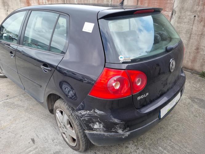 Image Autoradio d'origine - VOLKSWAGEN GOLF 5