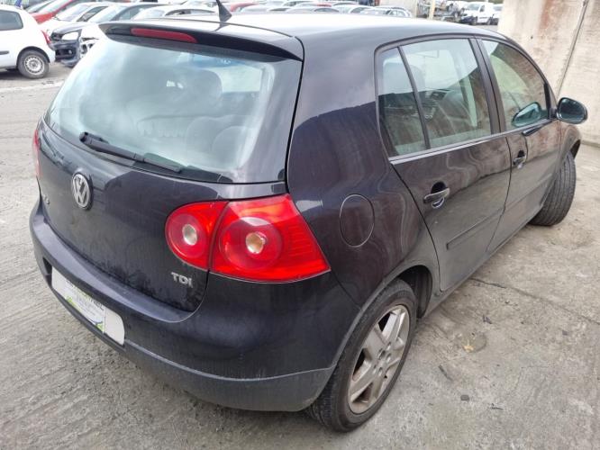 Image Autoradio d'origine - VOLKSWAGEN GOLF 5