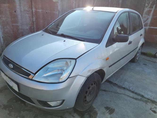 Image Feu arriere principal droit (feux) - FORD FIESTA 5