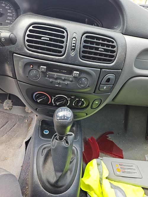Image Porte avant droit - RENAULT MEGANE 1