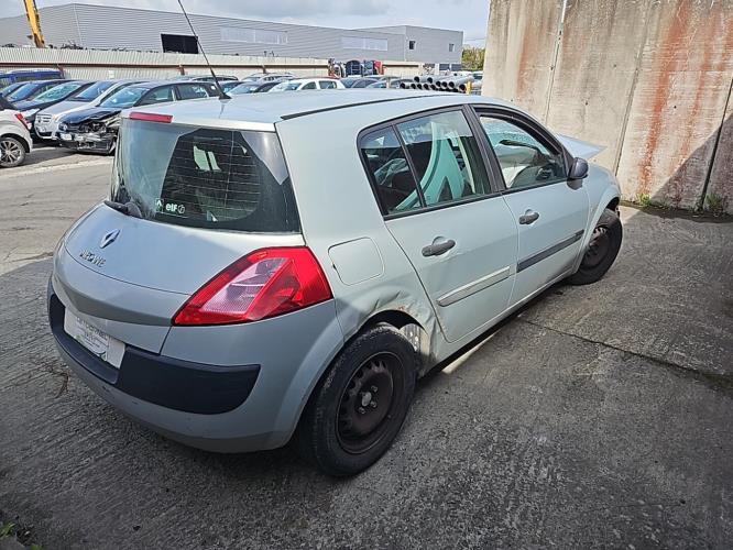 Image Feu arriere principal droit (feux) - RENAULT MEGANE 2