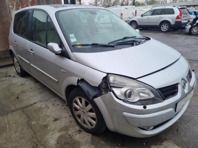 Image Cache sous moteur - RENAULT SCENIC 2