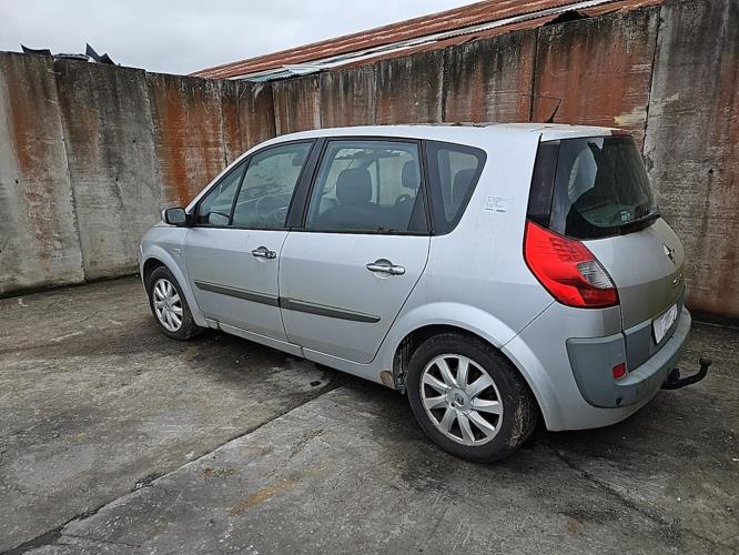 Image Feu arriere principal droit (feux) - RENAULT SCENIC 2