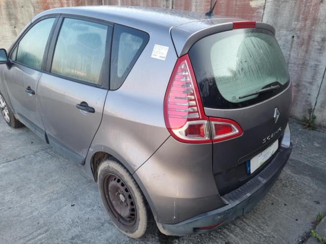 Image Aile avant droit - RENAULT SCENIC 3