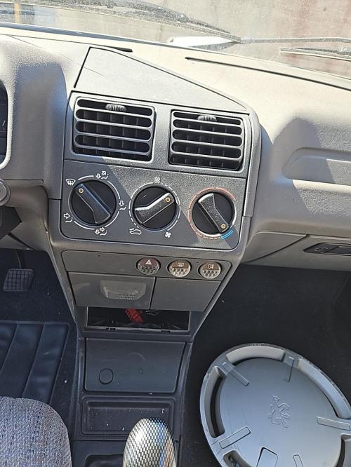 Image Retroviseur droit - PEUGEOT 205