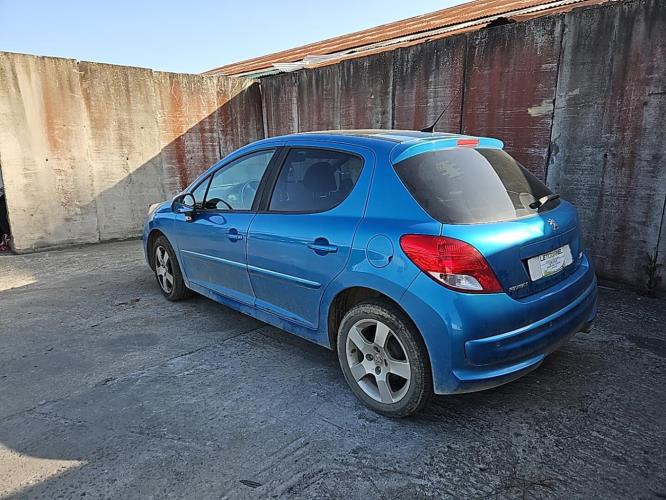 Image Ecran GPS - PEUGEOT 207