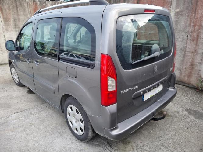 Image Porte avant gauche - PEUGEOT PARTNER 2