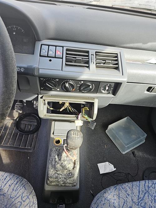 Image Feu arriere principal droit (feux) - RENAULT CLIO 1
