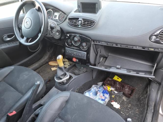 Image Platine feu arriere droit - RENAULT CLIO 3