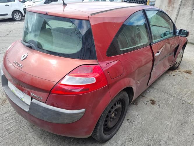 Image Feu arriere principal gauche (feux) - RENAULT MEGANE 2