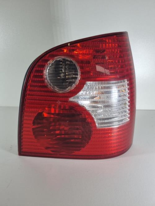 Image Feu arriere principal droit (feux) - VOLKSWAGEN POLO 4