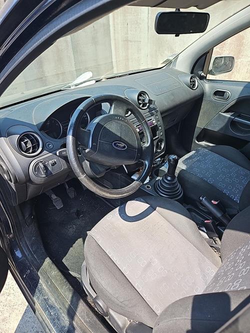 Image Feu arriere principal droit (feux) - FORD FIESTA 5