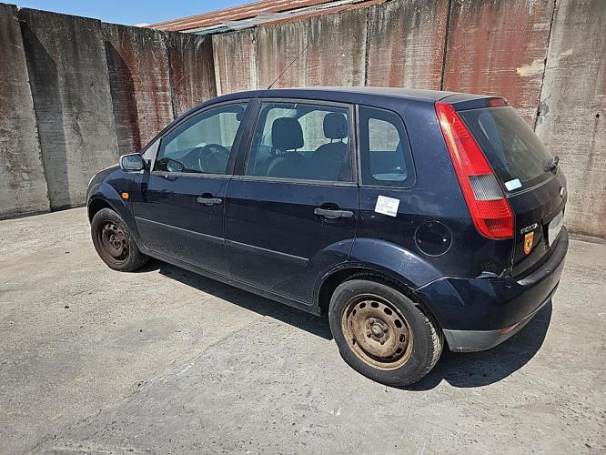 Image Feu arriere principal droit (feux) - FORD FIESTA 5