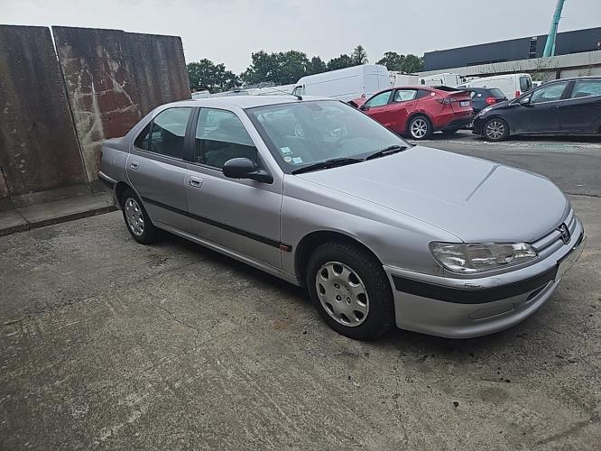 Image Feu arriere principal gauche (feux) - PEUGEOT 406