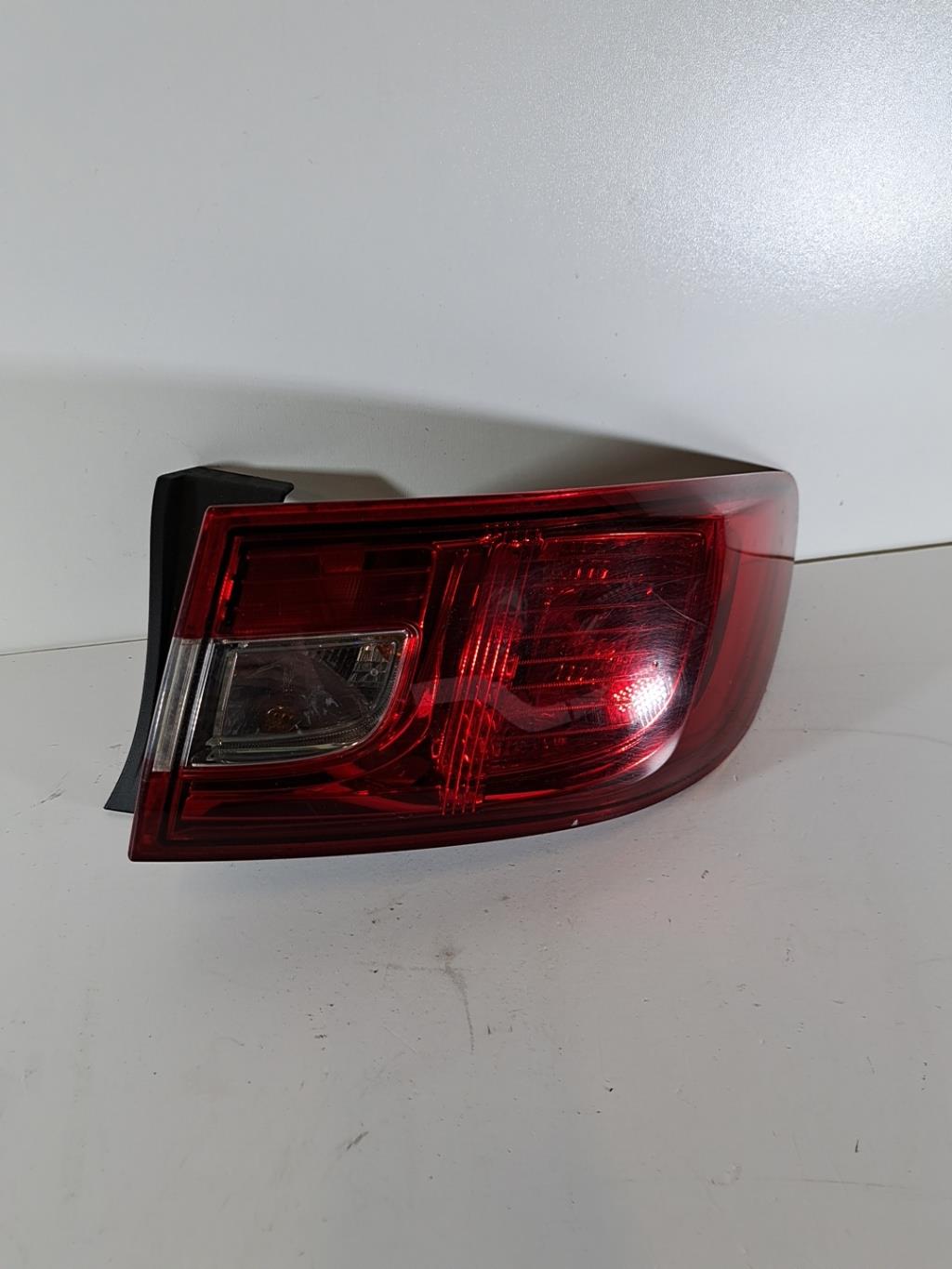 Feu arriere principal droit (feux) RENAULT CLIO 4 PHASE 1 Diesel - 1