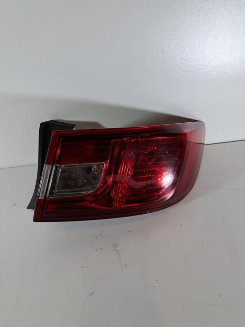 Image Feu arriere principal droit (feux) - RENAULT CLIO 4