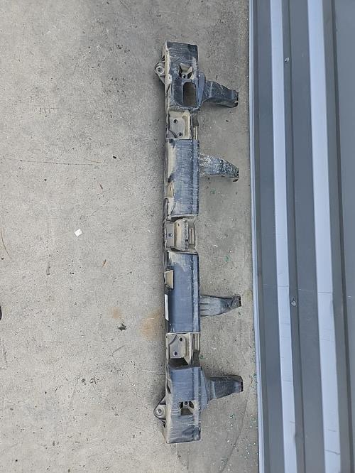 Image Renfort pare choc arriere (traverse) - DACIA DUSTER 1