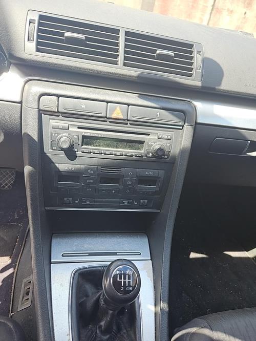 Image Malle/Hayon arriere - AUDI A4 2