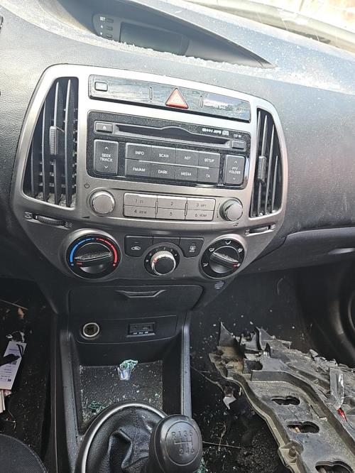 Image Retroviseur gauche - HYUNDAI I 20 1