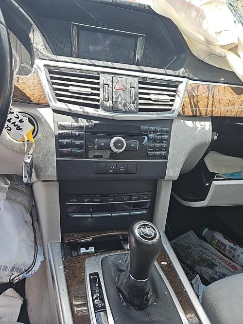 Image Interrupteur de leve vitre avant gauche - MERCEDES CLASSE E 212