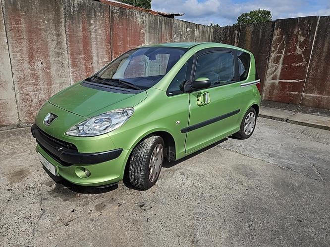 Image Porte avant droit - PEUGEOT 1007