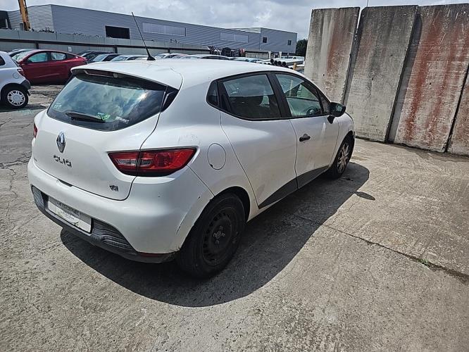 Image Feu diurne avant gauche - RENAULT CLIO 4