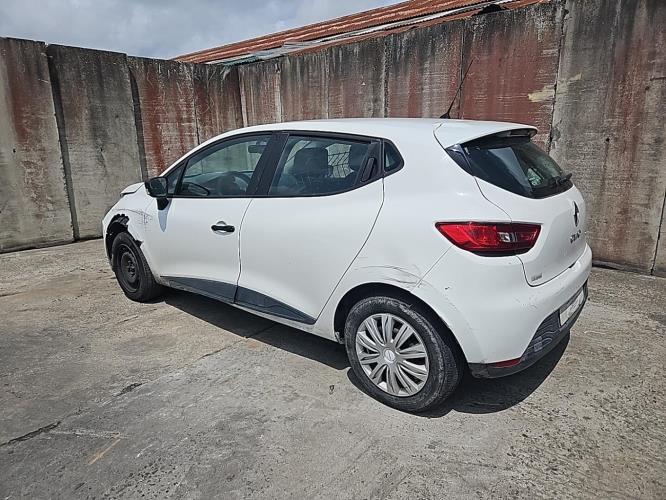 Image Feu diurne avant gauche - RENAULT CLIO 4