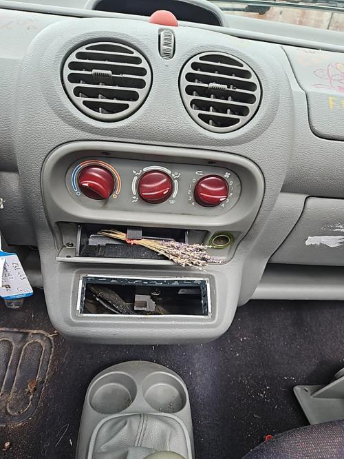 Image Pare choc avant - RENAULT TWINGO 1