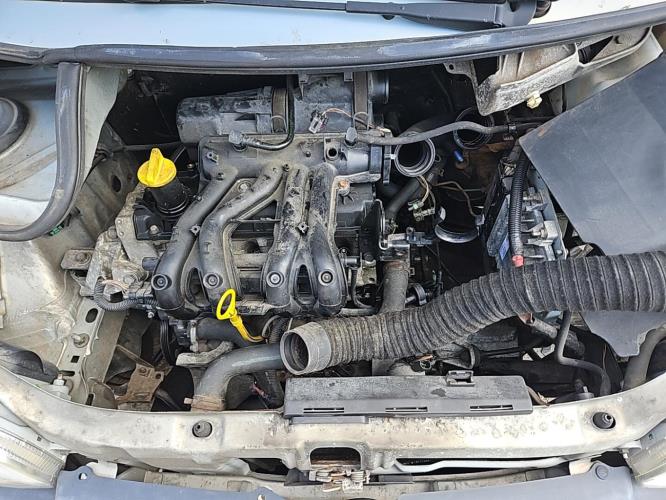 Image Pare choc arriere - RENAULT TWINGO 1