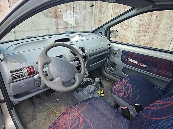 Image Pare choc arriere - RENAULT TWINGO 1
