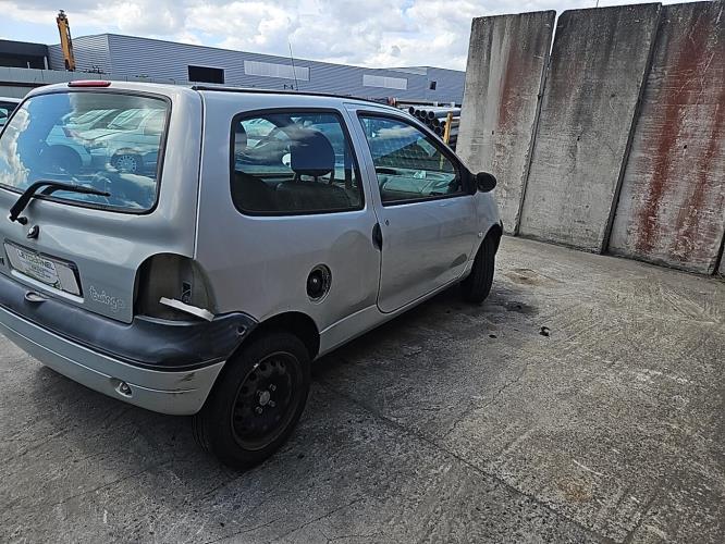 Image Pare choc arriere - RENAULT TWINGO 1