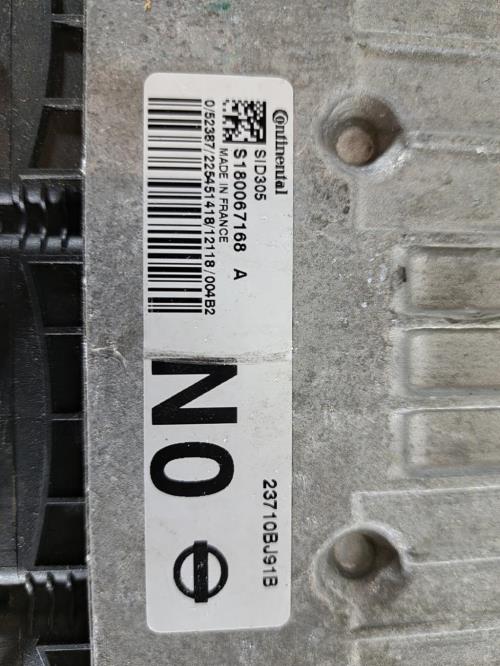 Image Calculateur moteur - NISSAN JUKE 1