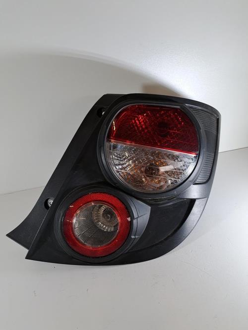 Image Feu arriere principal droit (feux) - CHEVROLET AVEO 2