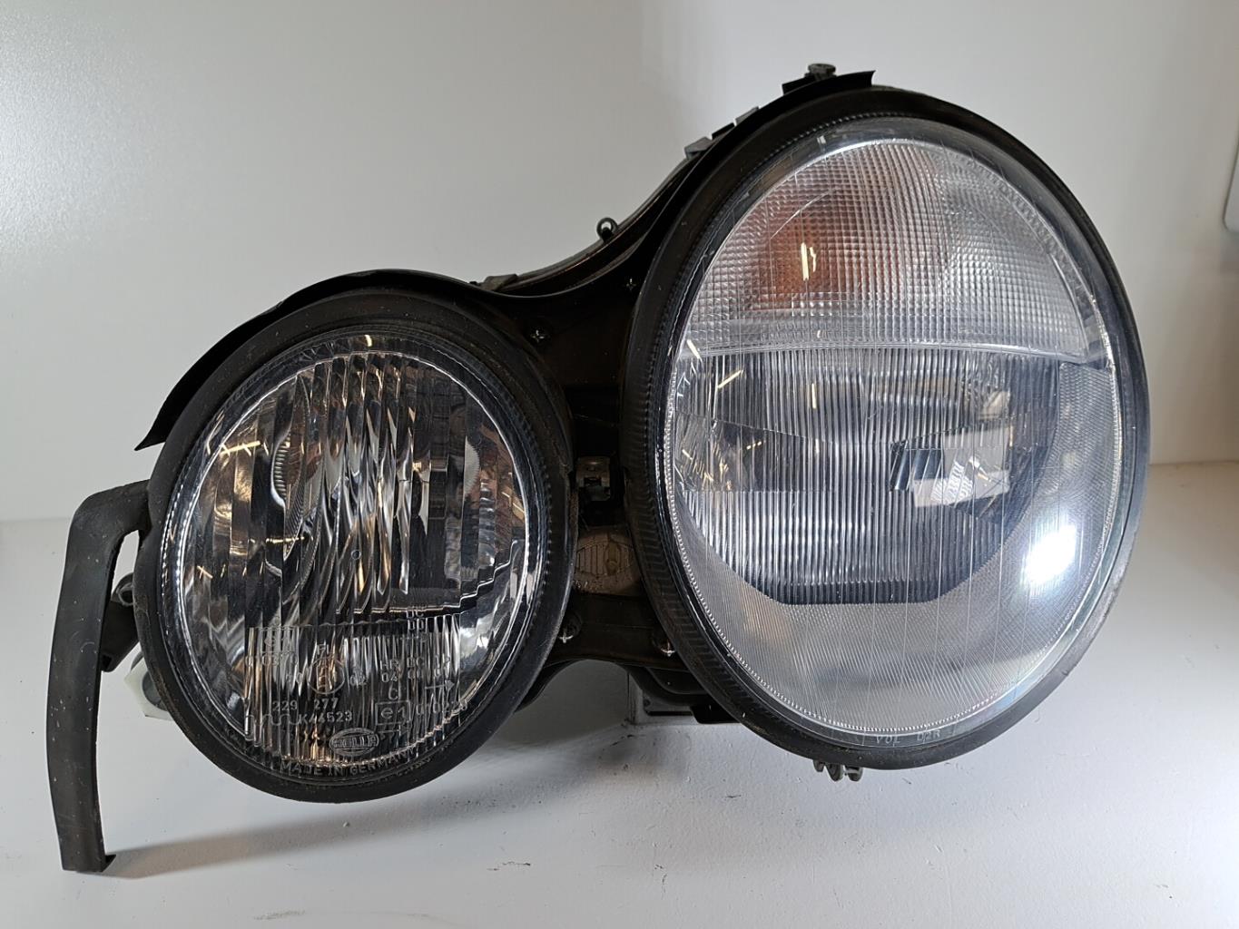 Pièce Auto