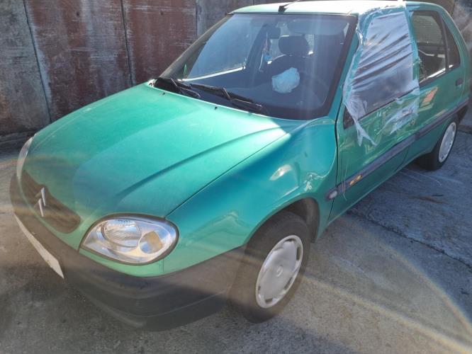 Image Pare choc arriere - CITROEN SAXO