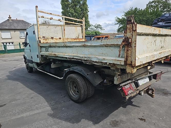 Image Siege avant droit (banquette double) - IVECO DAILY 4