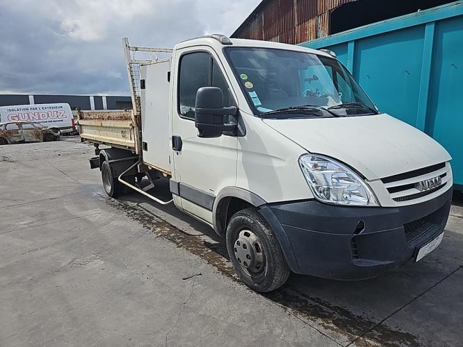 Image Siege avant droit (banquette double) - IVECO DAILY 4