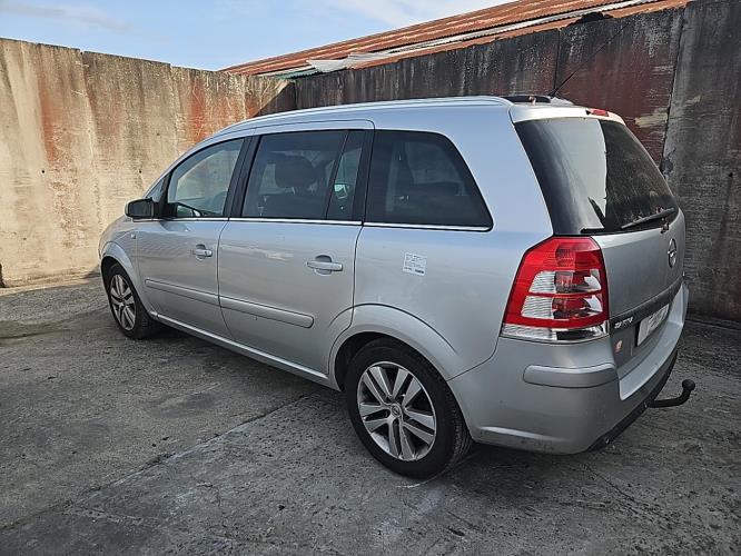 Image Retroviseur gauche - OPEL ZAFIRA B