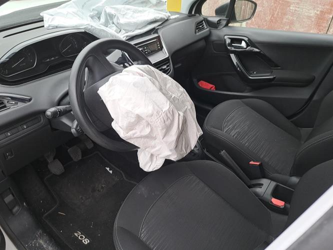 Image Autoradio d'origine - PEUGEOT 208 1