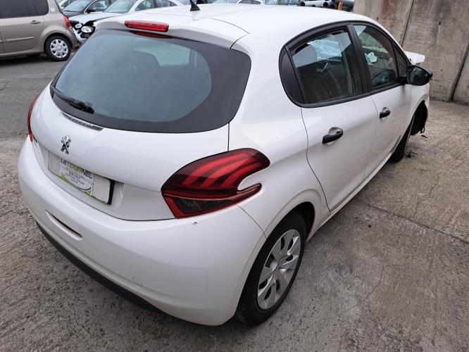 Image Autoradio d'origine - PEUGEOT 208 1