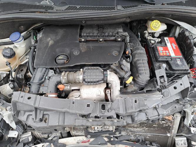 Image Autoradio d'origine - PEUGEOT 208 1