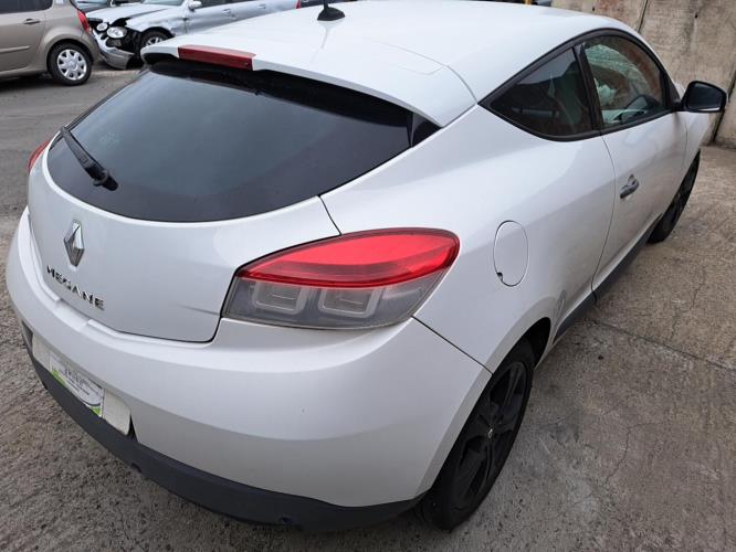 Image Malle/Hayon arriere - RENAULT MEGANE 3