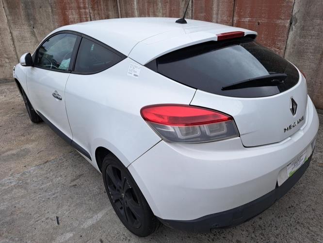Image Malle/Hayon arriere - RENAULT MEGANE 3
