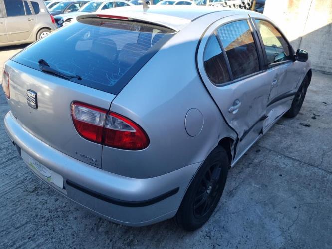 Image Feu arriere secondaire droit (feux) - SEAT LEON 1