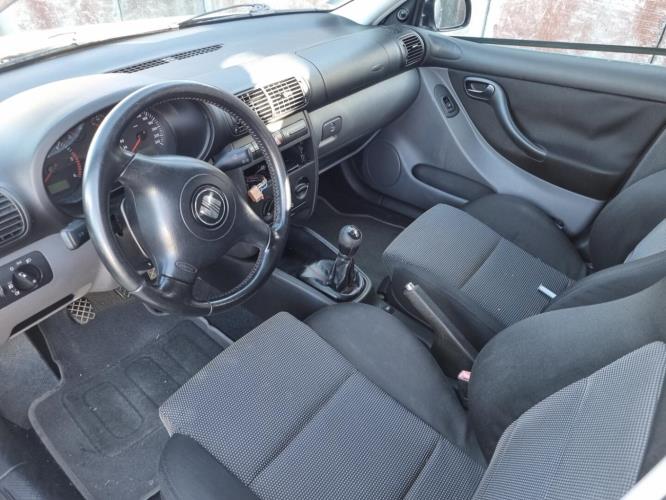 Image Feu arriere secondaire droit (feux) - SEAT LEON 1