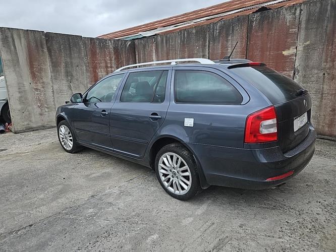 Image Retroviseur droit - SKODA OCTAVIA 2