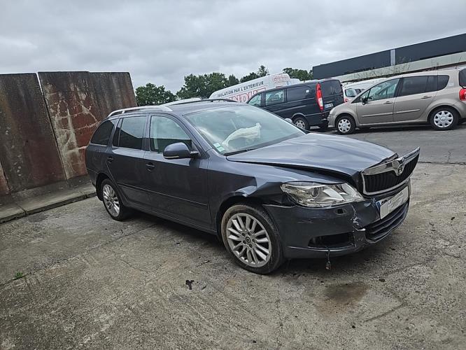 Image Retroviseur droit - SKODA OCTAVIA 2