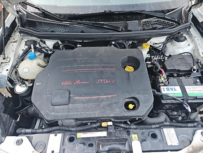 Image Moteur - ALFA ROMEO GIULIETTA 2