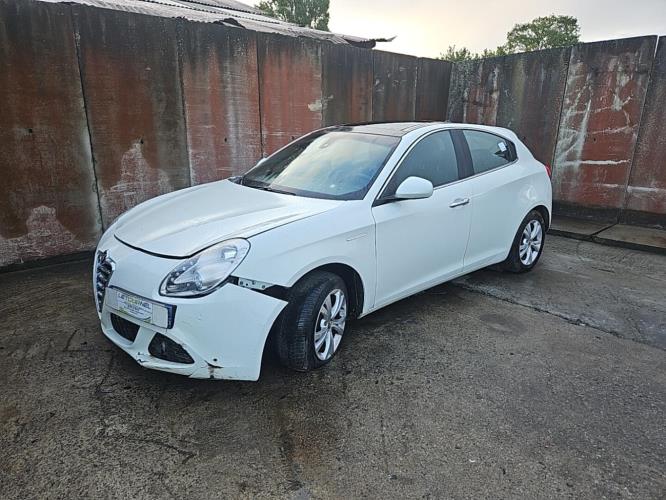 Image Moteur - ALFA ROMEO GIULIETTA 2