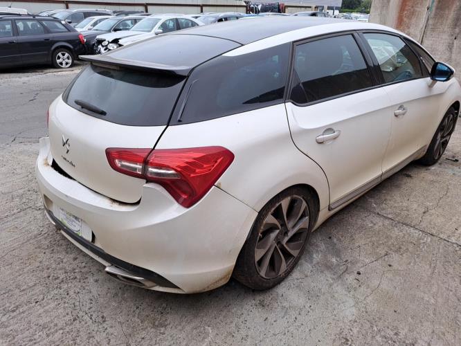 Image Eclairage de plafonnier - CITROEN DS5